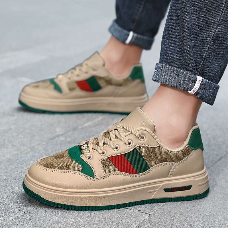 Couple Style Retro Versatile Comfortable High-Value Street Trend Shoes Ultra-Light Slim Leather Rubber Sole Sneakers