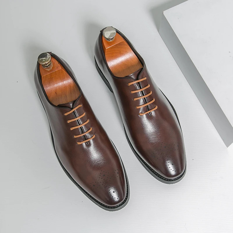Mens Dress Shoes Trend Wedding Social Casual Leather Men Office Casual Business Shoes High Quality Formal Oxford Shoes Male 260428