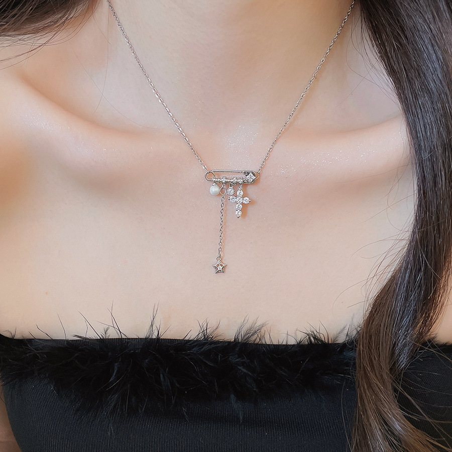 2026 New French Style Zircon Pin Star Pearl Necklace, Unique Design, Exquisite Versatile Collarbone Chain - view 5