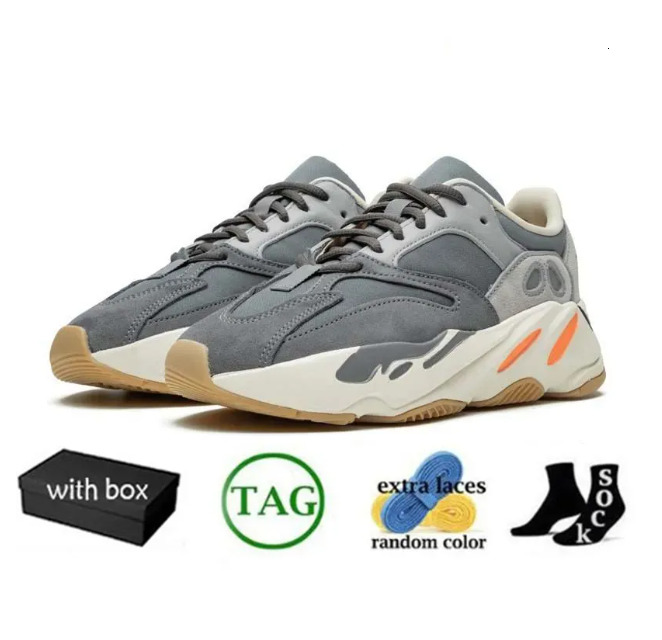 Designer YZ 500 700 Shoes Running Shoes For Men Women Triple Black Mauve Fade Carbon Chaussure Cream Stone Outdoor Sports Sneakers Mens Trainers Runne