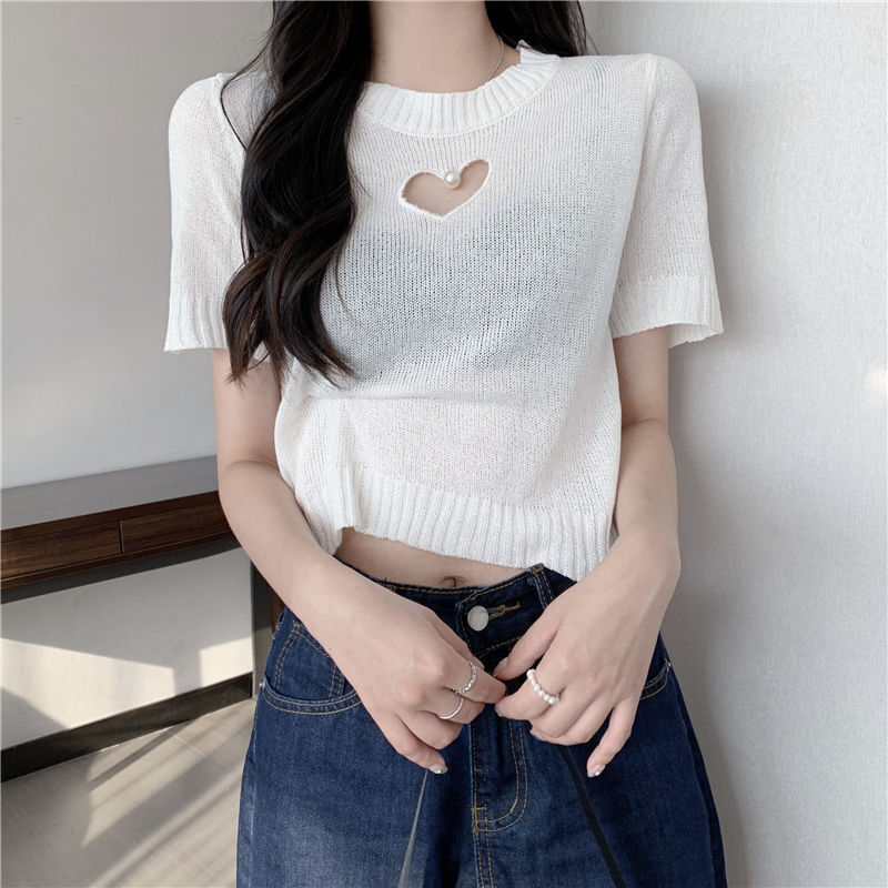 Sweetheart Cutout Crew Neck Knit Top Designer Slim Fit 2026 Summer New Women's Short Sleeve Casual Top For Daily Street And Weekend Activities