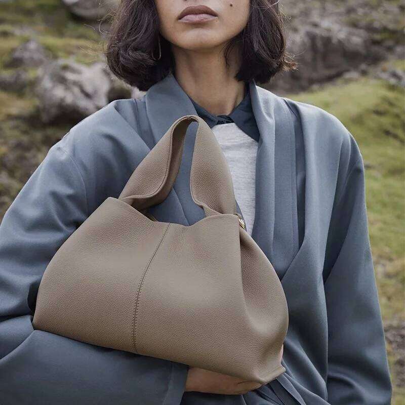 Pol Cloud Bag Niche Light Luxury French Leather Handbag One Shoulder Crossbody Fashion Women
