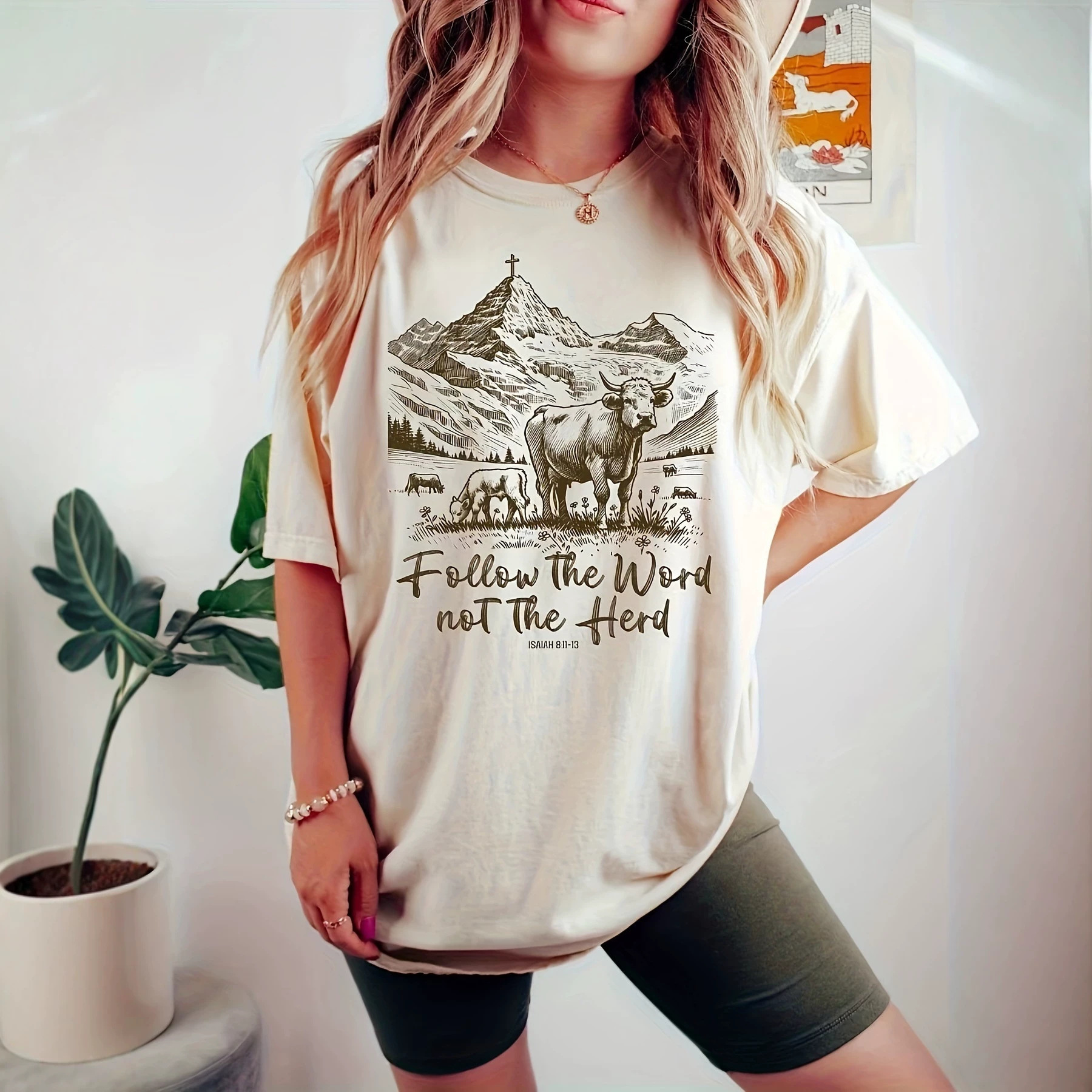New Fashionable Printed Women's Designer T-shirt For Summer Loose And Slimmin Versatile Short Sleeved Top Stylish And Trendy