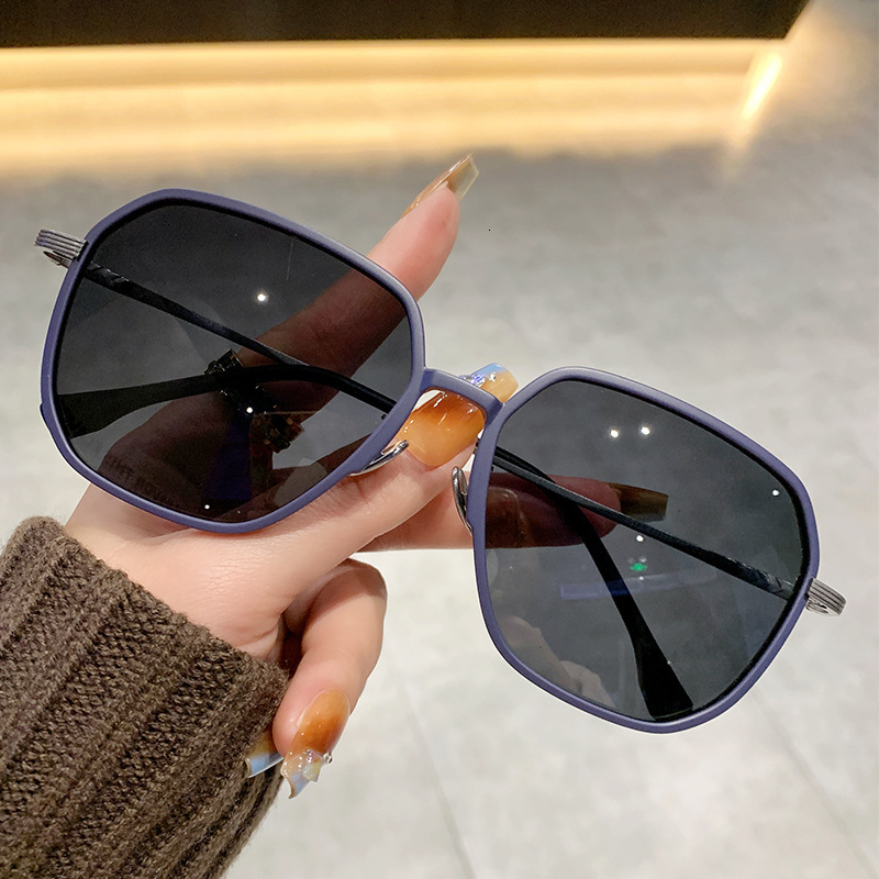 Sunglasses for Men Polarized Sun Glasses Travel Eyewears Classic Pilot Goggle with uv Protection 8480 250213