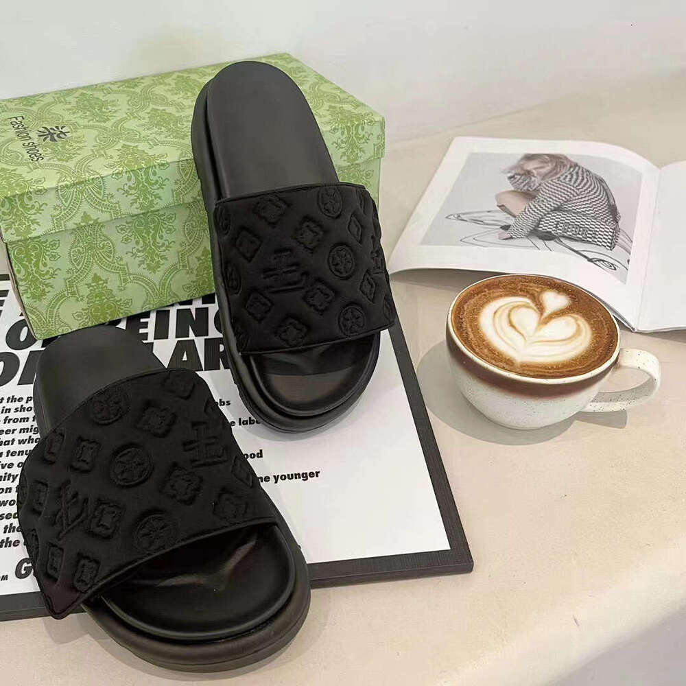 Summer New Thick-Soled Slippers For Outdoor Wear, Internet Celebrity Magic Tape Platform Embossed Versatile One-Word Sandals