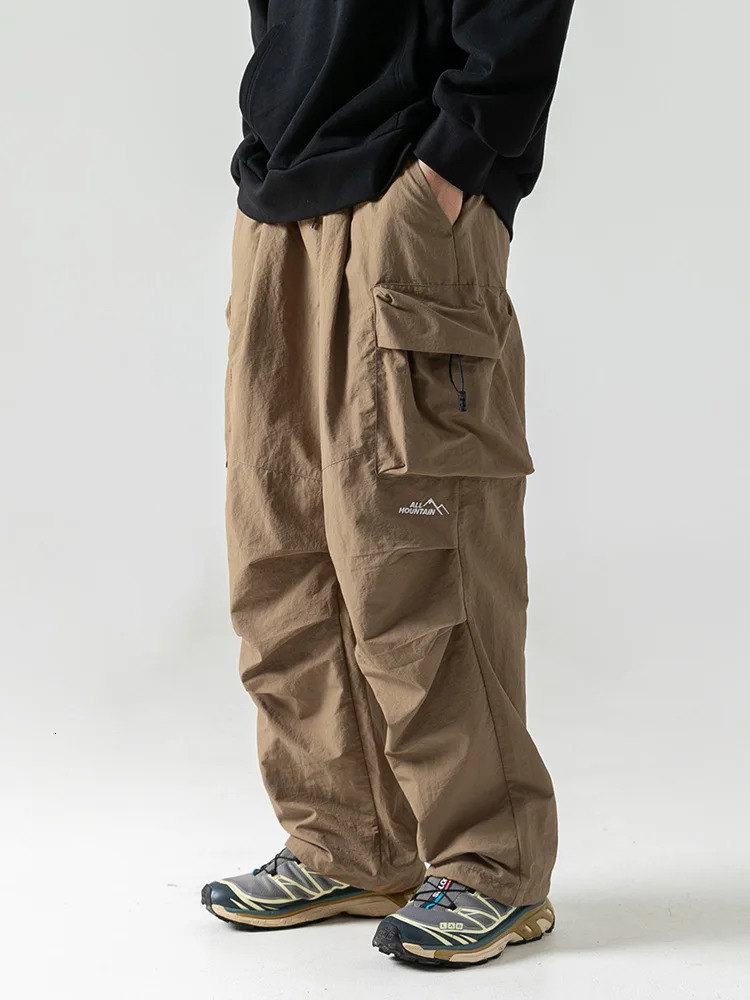 Vintage Baggy Hiking Cargo Pants Men Waterproof Casual Sport Jogging Sping Summer Parachute Outdoor Wide Leg Trousers y260429