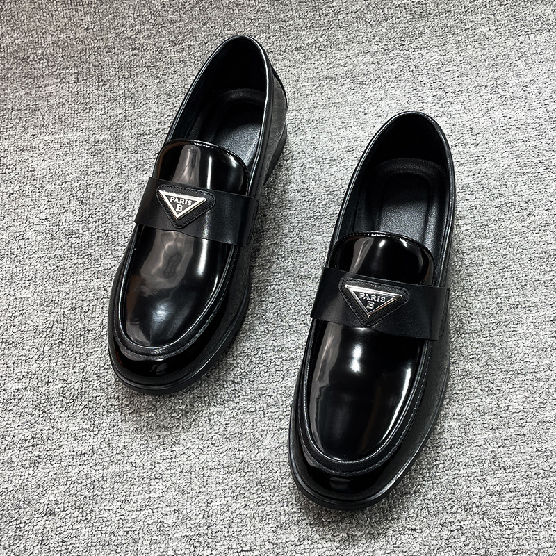 Free delivery luxury Dress Shoes Fashionable men's leather shoes casual one foot shoes men's fashionable formal shoes