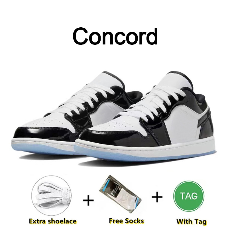 Designer Low basketball shoes Mens Womens OG Triple Black White Shadow University Blue UNC Bred Toe Light Smoky Grey Outdoor sneakers Eur 36-47
