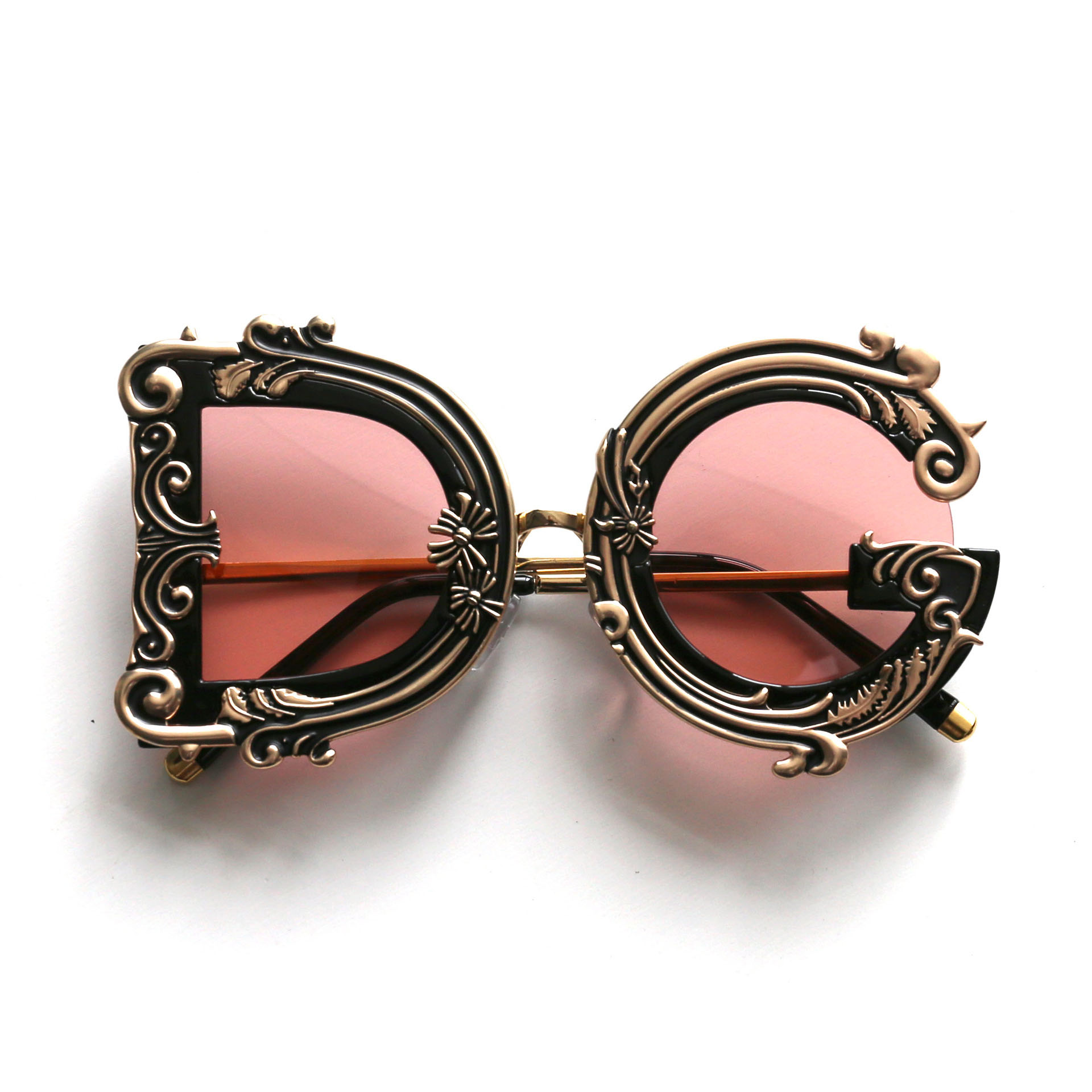 Free Shipping 2026 new luxury Sunglasses Retro Baroque Decor Sunglasses Luxury Designer Shades