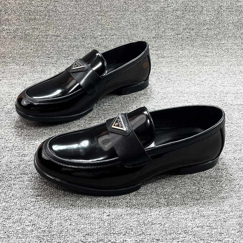 Free delivery luxury Dress Shoes Fashionable men's leather shoes casual one foot shoes men's fashionable formal shoes