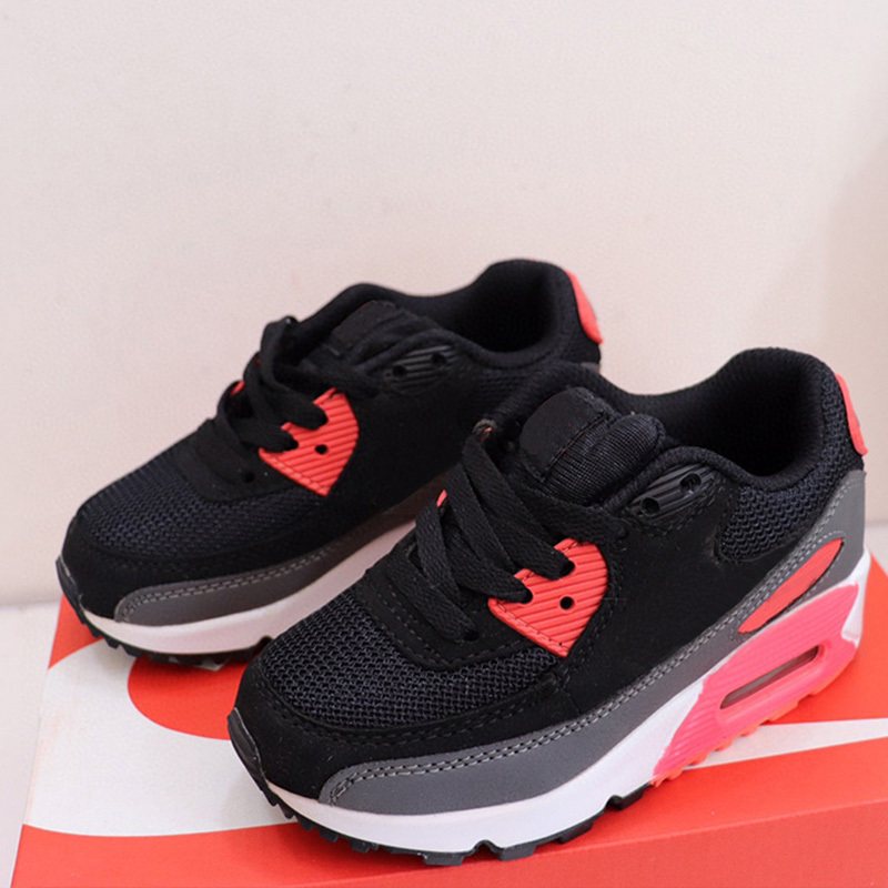 Designer 90s Kids Shoes Baby Toddler Classic 90 Brand Kids Black White Green Pink Red Children Boy and Gril Sport Sneakers Outdoor Sports EUR 28-35