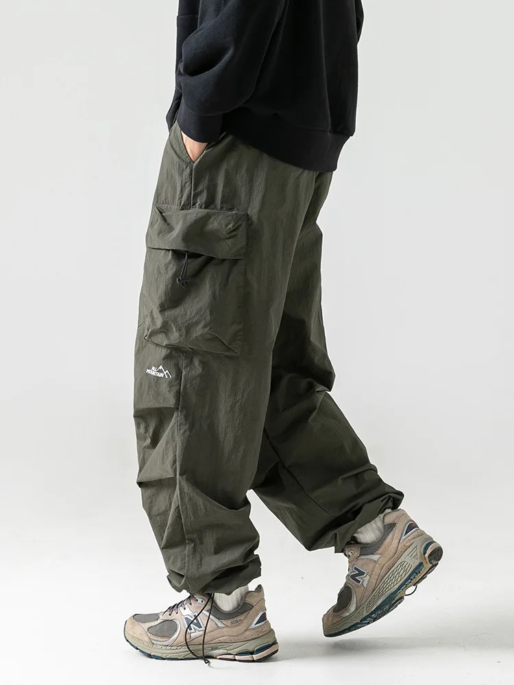 Vintage Baggy Hiking Cargo Pants Men Waterproof Casual Sport Jogging Sping Summer Parachute Outdoor Wide Leg Trousers y260429