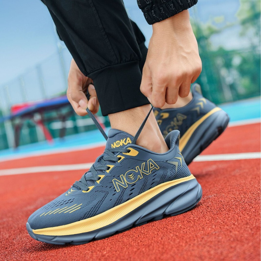 Mens Breathable Mesh Running Shoes Thick Cushion Sole Athletic Trainers