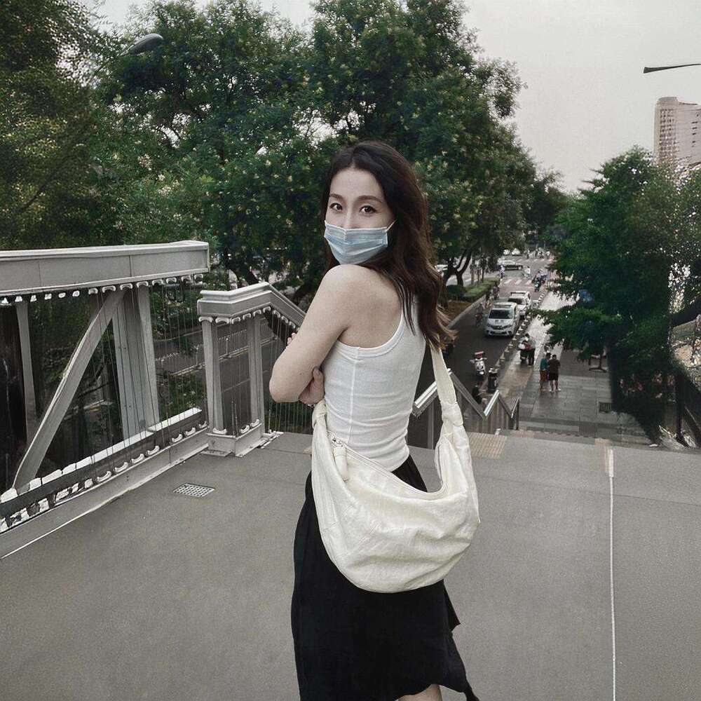 LE High Quality New Linen Coated Croissant Bag Trendy Ins Style Unisex Versatile Crossbody Knotted SENYY