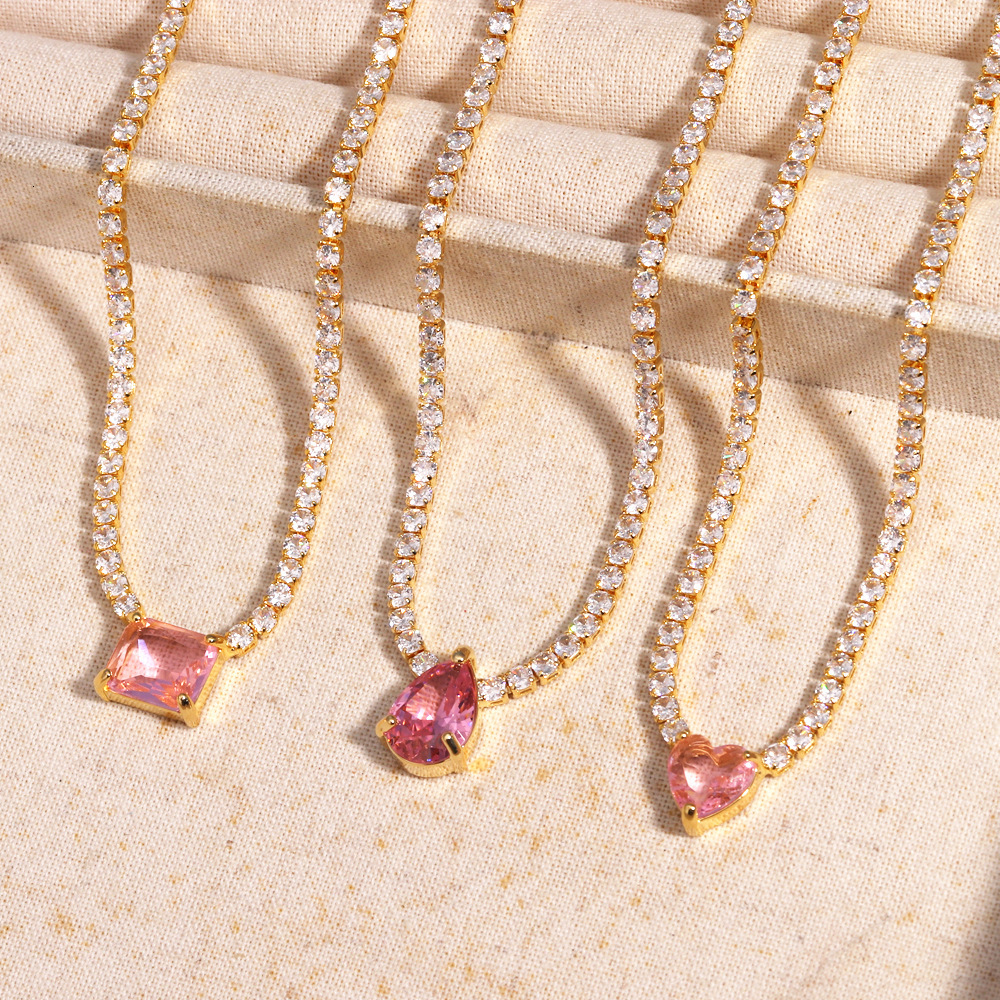 Vintage 18K Gold Pink Love Heart Diamond Pendant Necklace Fashion Water Drop Heart Tennis Chain Necklace Bling Full Crystal Choker Jewelry Accessory F