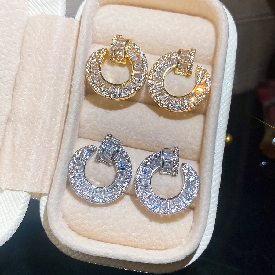 European and American light luxury zirconia studded stud for women, S925 silver needle, fashionable, simple, versatile, high-end, elegant earrings - view 8