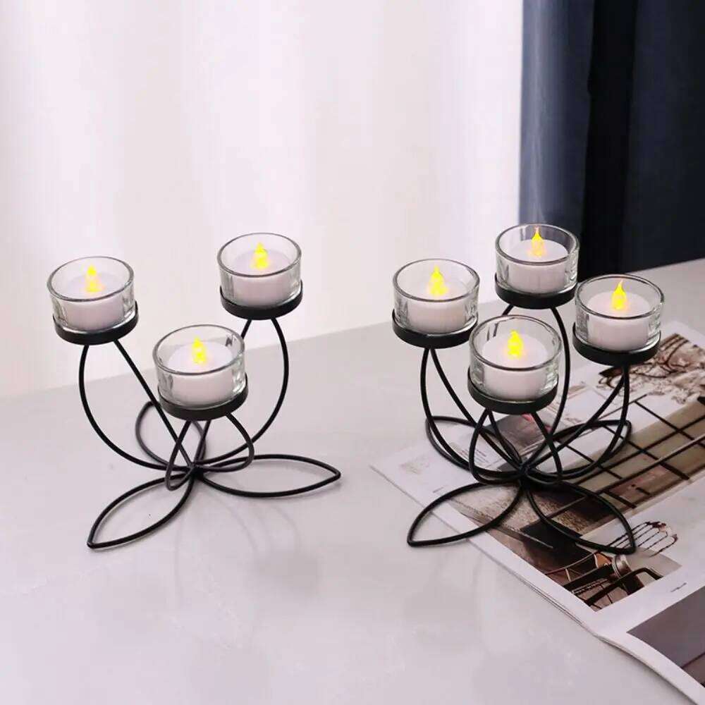 Romantic Iron Candlestick Holder Decor Candlelight Dinner Props Ornaments Retro Style Table Decoration Bedroom Y260131