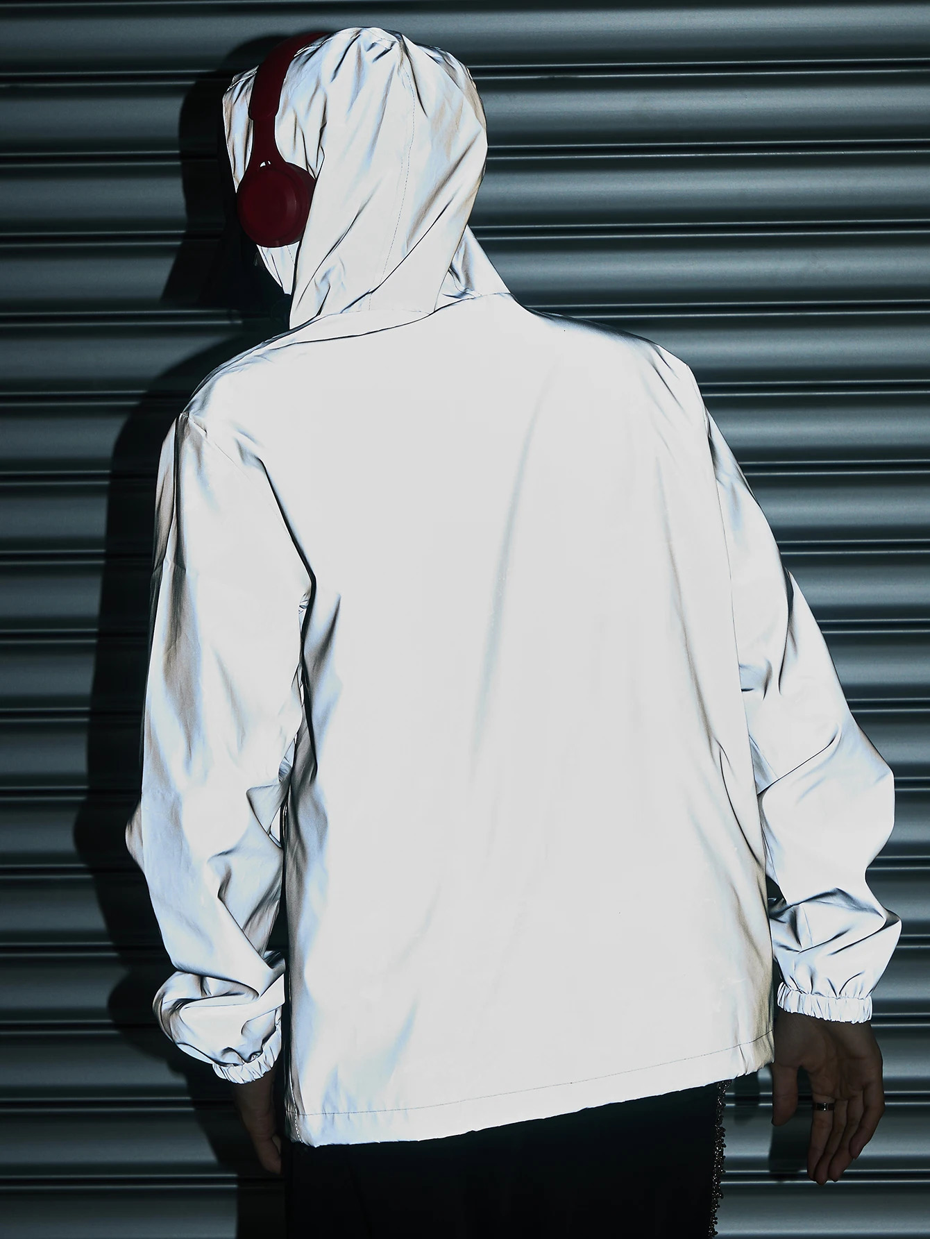 Night Reflective Clothes Spring Mens Hooded Jacket Outdoor Run Casual Windproof Coat Couples Hip-hop Streetwear S-5XL 260122 - view 5