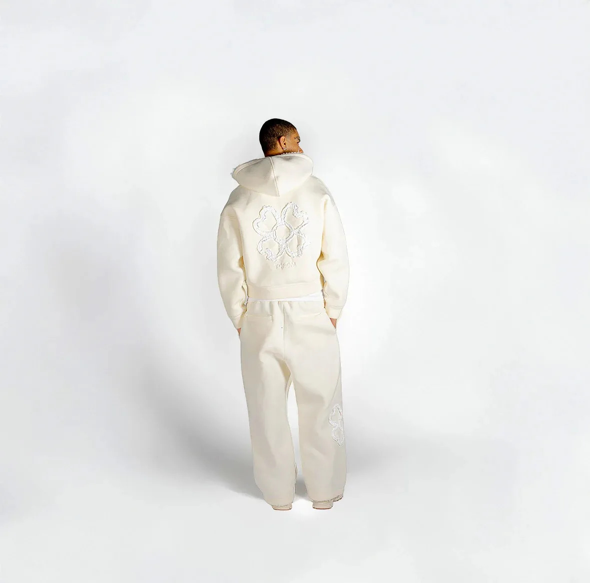 High Street Beige Jogging Pants Hoodie 2 Piece Set Mens Y2K Straight Sweatpants Flower y Casual Couple Training Suit 260126