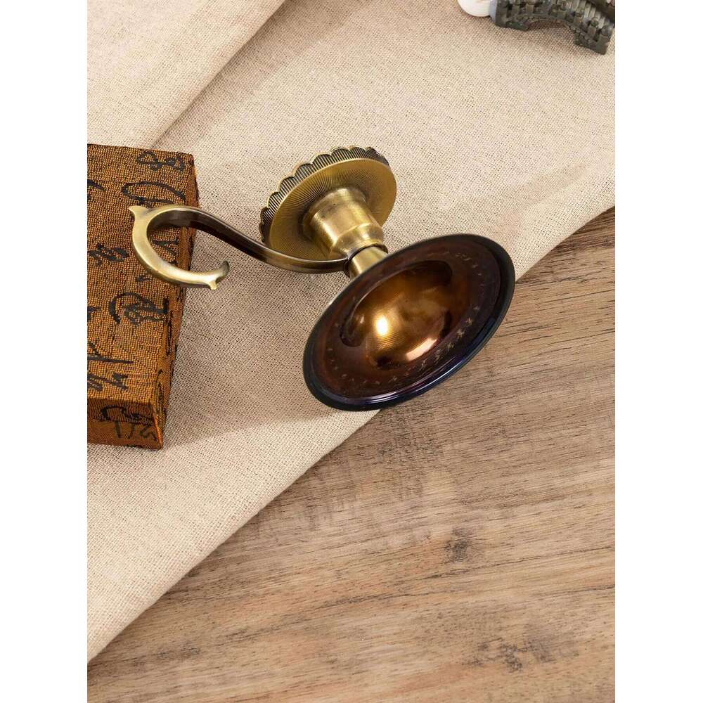 1PC European style church home villa handicraft ornaments metal hand-held holder magnifying candle romantic light Y260131