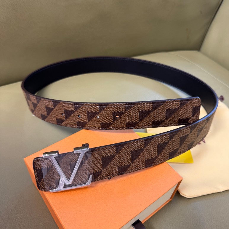 Designer Belt Mens Belt Leather Belts for women Large Gold Silver Black Smooth Buckle Belt Fashion Classic Designs for Work Business and Casual 3.8cm Width With Box