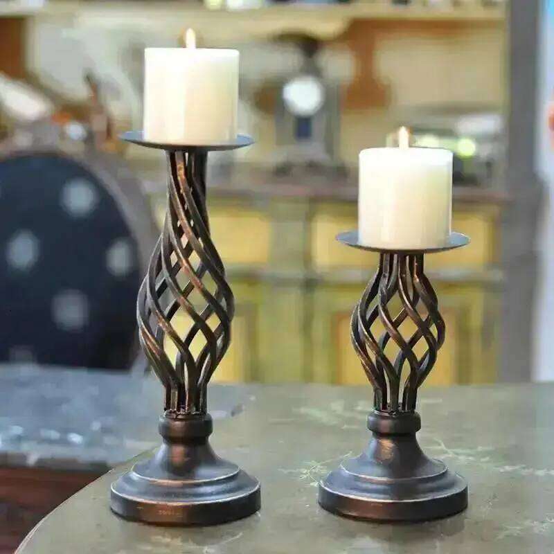 Atmosphere Restaurant Cafe Wedding Candlelight Dinner Prop Table Retro Candlestick Decoration Y260131