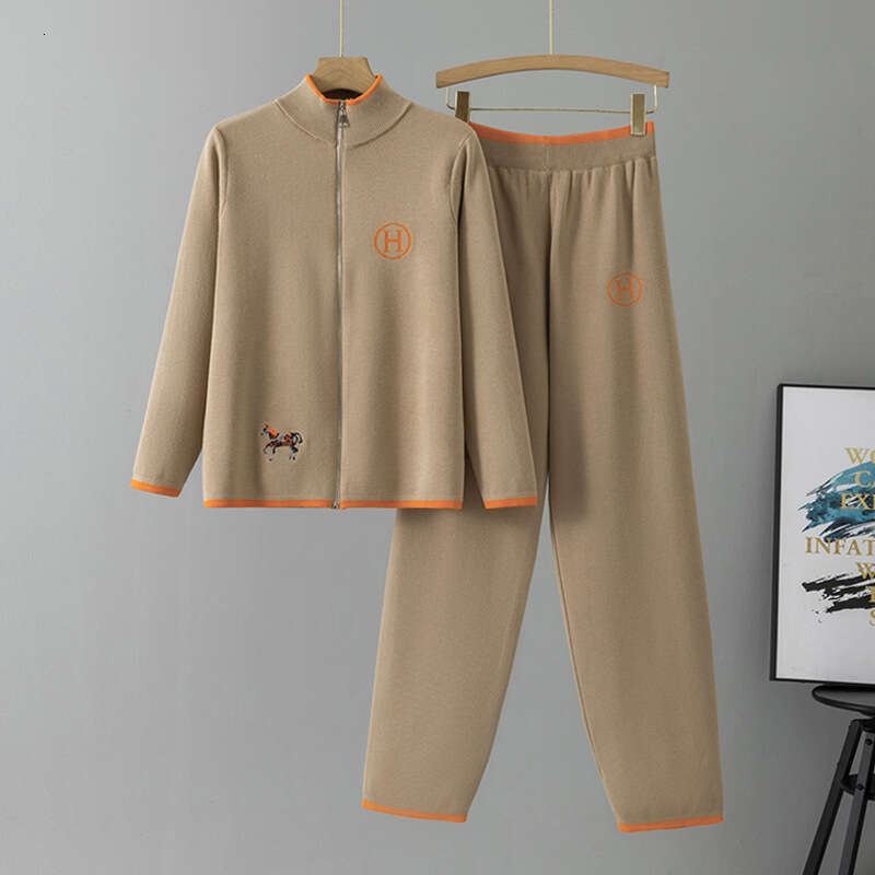 Cross-Border Foreign Trade Knitted Suit Women Autumn Winter Creative Horse Embroidery Long Sleeve Sweater Coat Casual Trousers Two-Piece Set