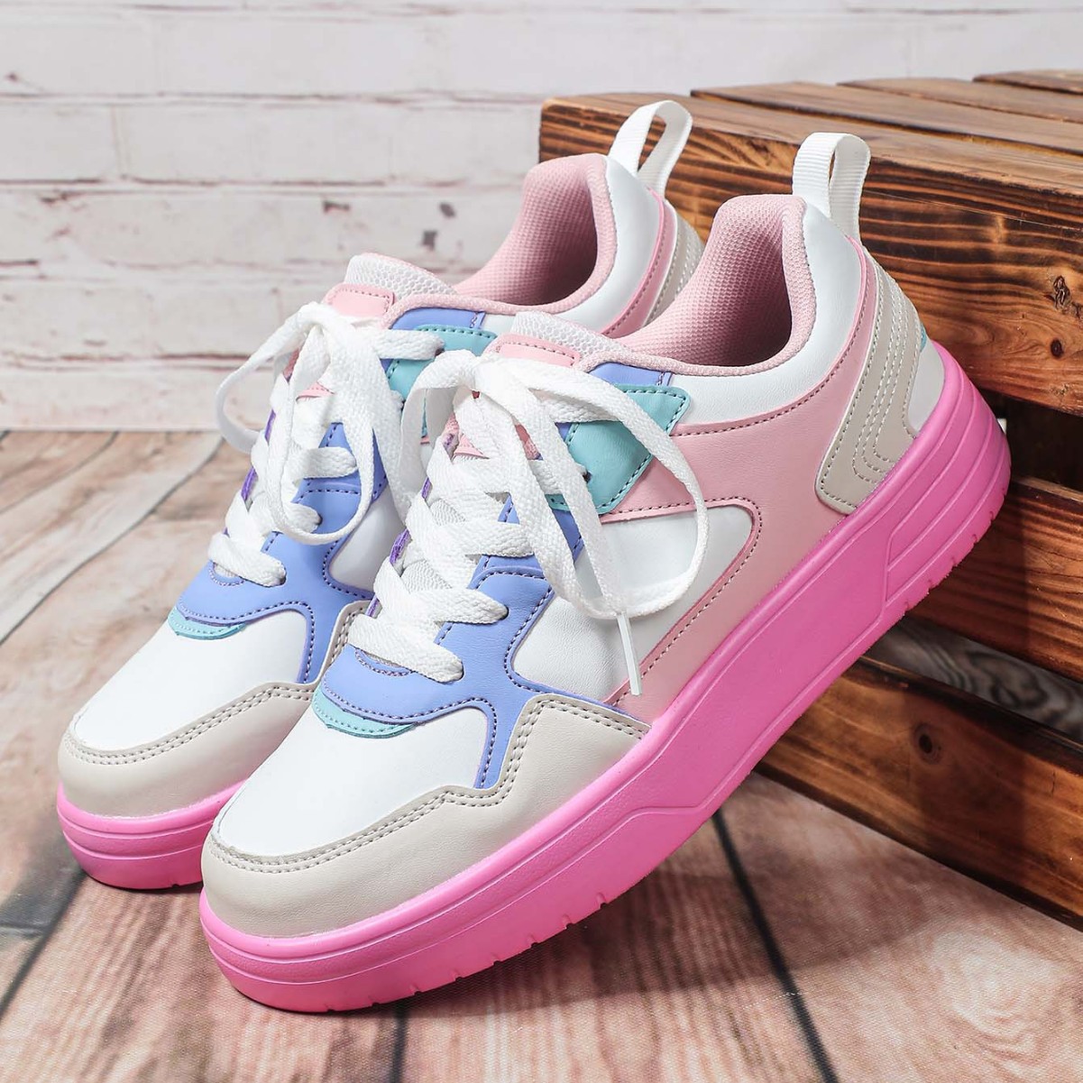 2026 European Platform Sneakers, Men/Women Color Block Retro Shoes, Fashion Chunky Sole Outdoor Lifestyle Footwear