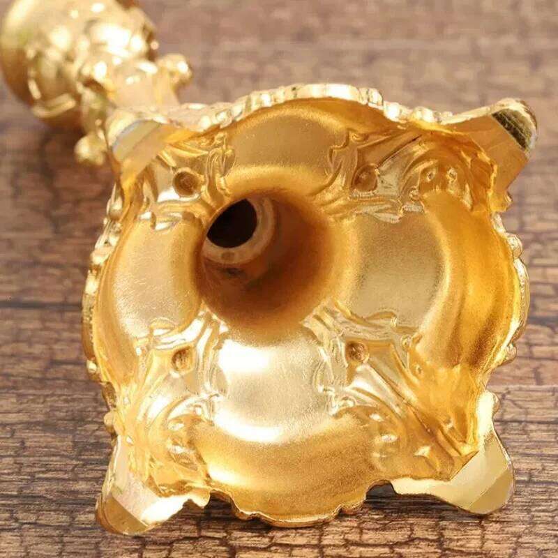 Candlestick, Decoration For Dinner Candlelight Lighting Ins Wind Shooting Background Furniture Decor Vintage Style Y260131