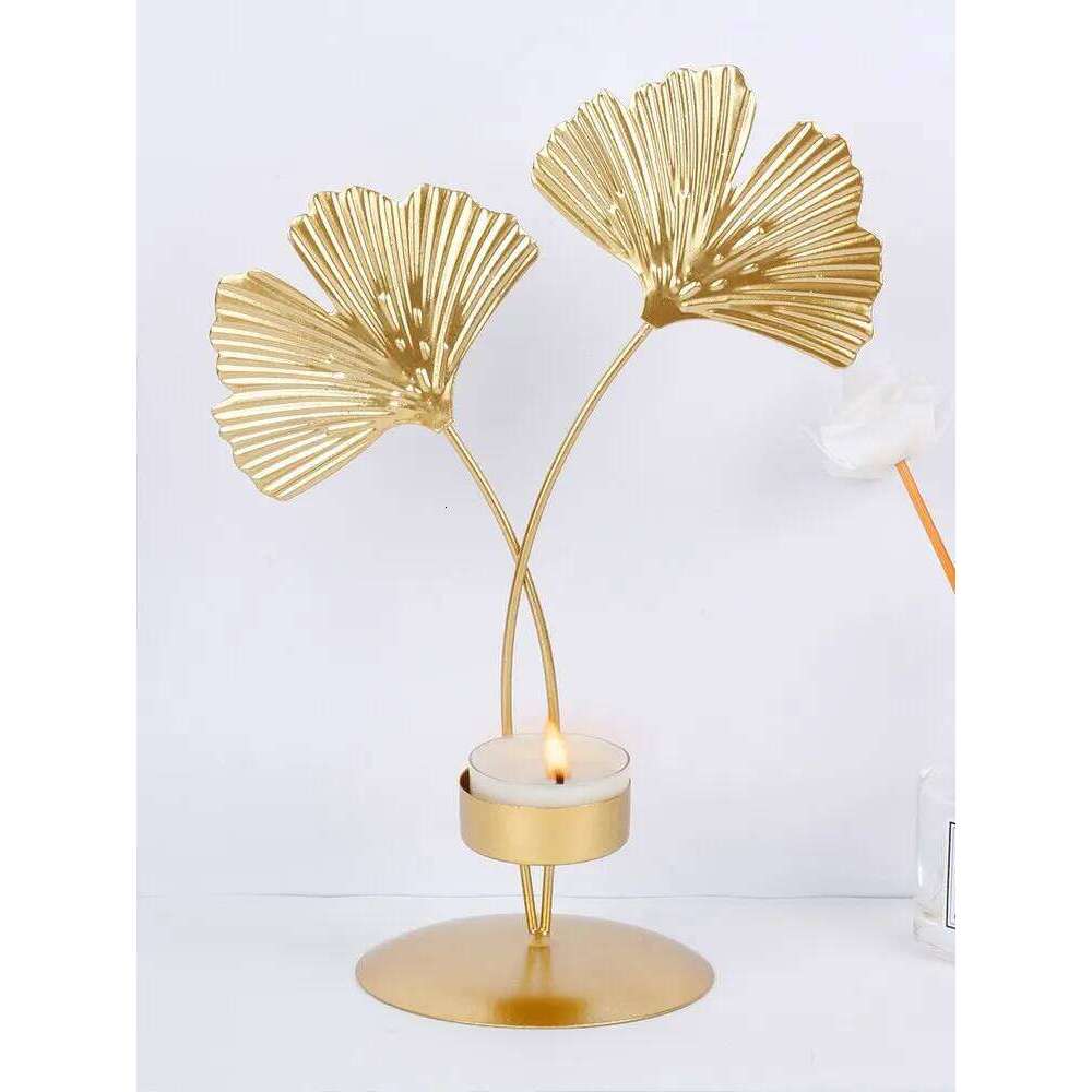 1P CNordic Golden Ginkgo Leaf Luxury Living Room Wedding Party Home Decoration Candlestick Y260131