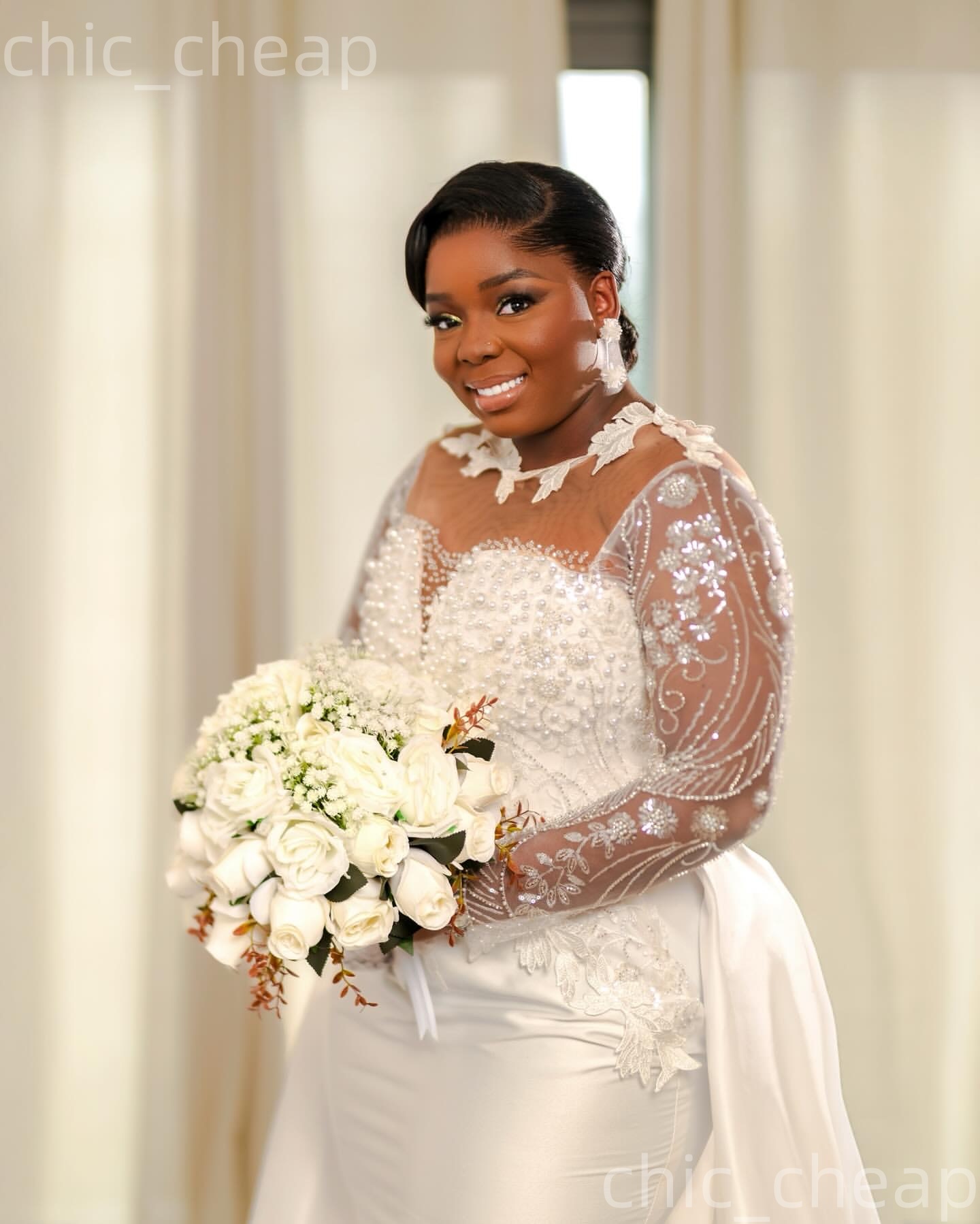 African Aso Ebi 2026 Ivory Mermaid Wedding Dress Lace Pearls Sheer Neck Satin Detachable Train Elegant Vintage Bridal Gowns Dresses ZJ267