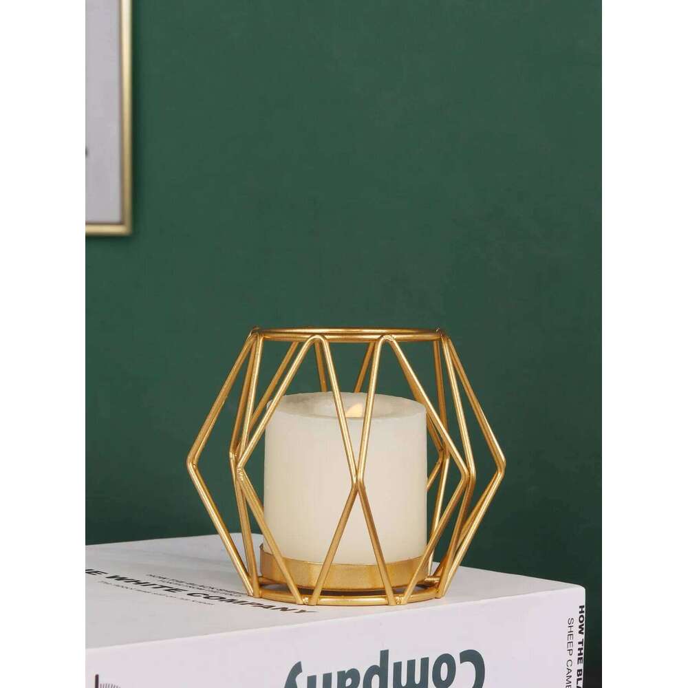 1 Nordic Gold Iron Creative Model Room Hollowed out Line Home Romantic Atmosphere Candlestick Decoration Y260131