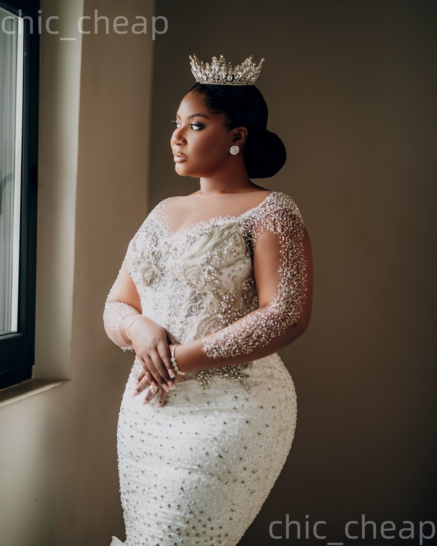 African Aso Ebi 2026 Ivory Mermaid Wedding Dress Lace Beaded Crystals Tiers Sheer Neck Full Sleeves Vintage Elegant Bridal Gowns Dresses ZJ269