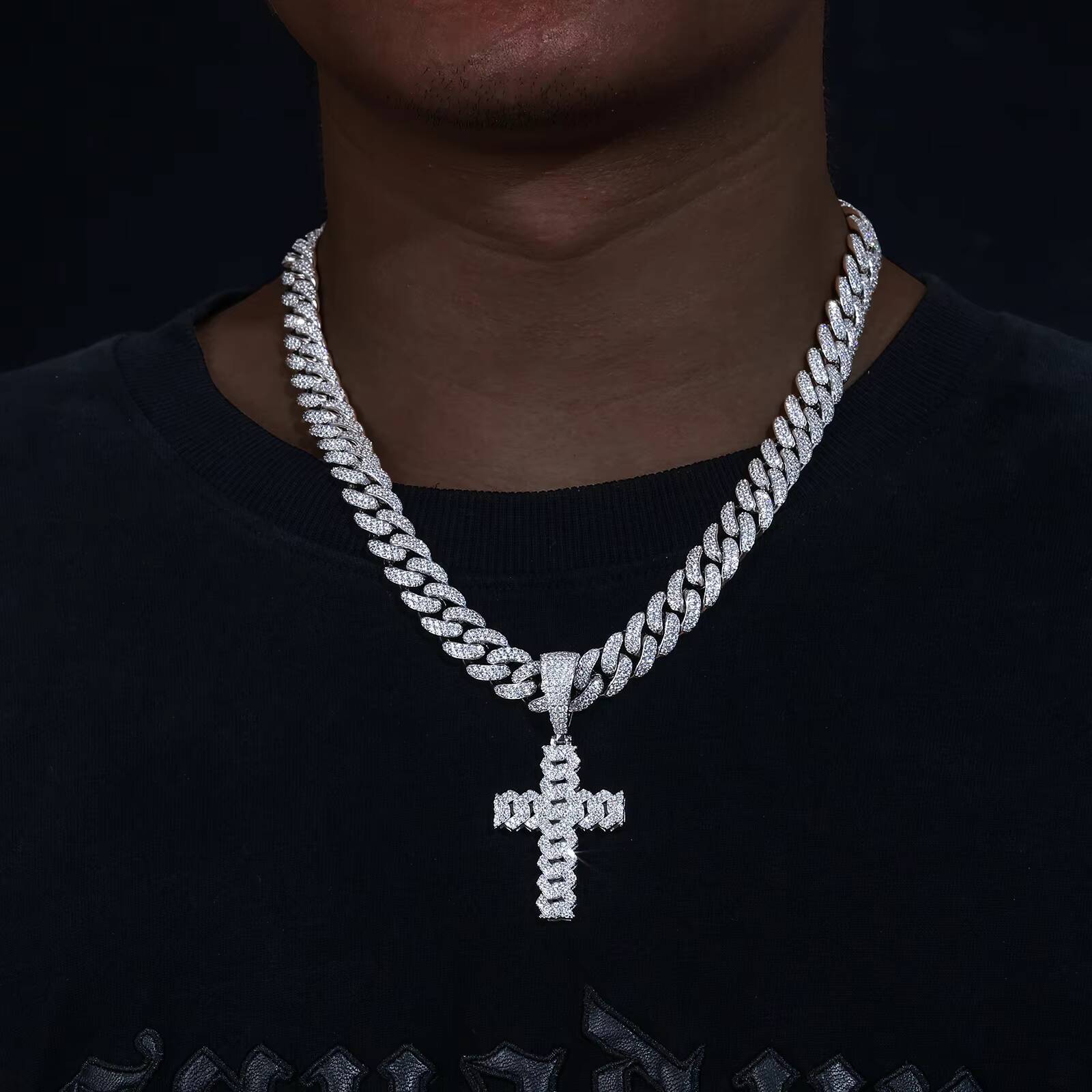 Dropshipping Punk Style Hip Hop Jewelry 925 Sterling Silver Lab VVS Moissanite Iced Out Cuban Cross Pendant Necklace for Gift