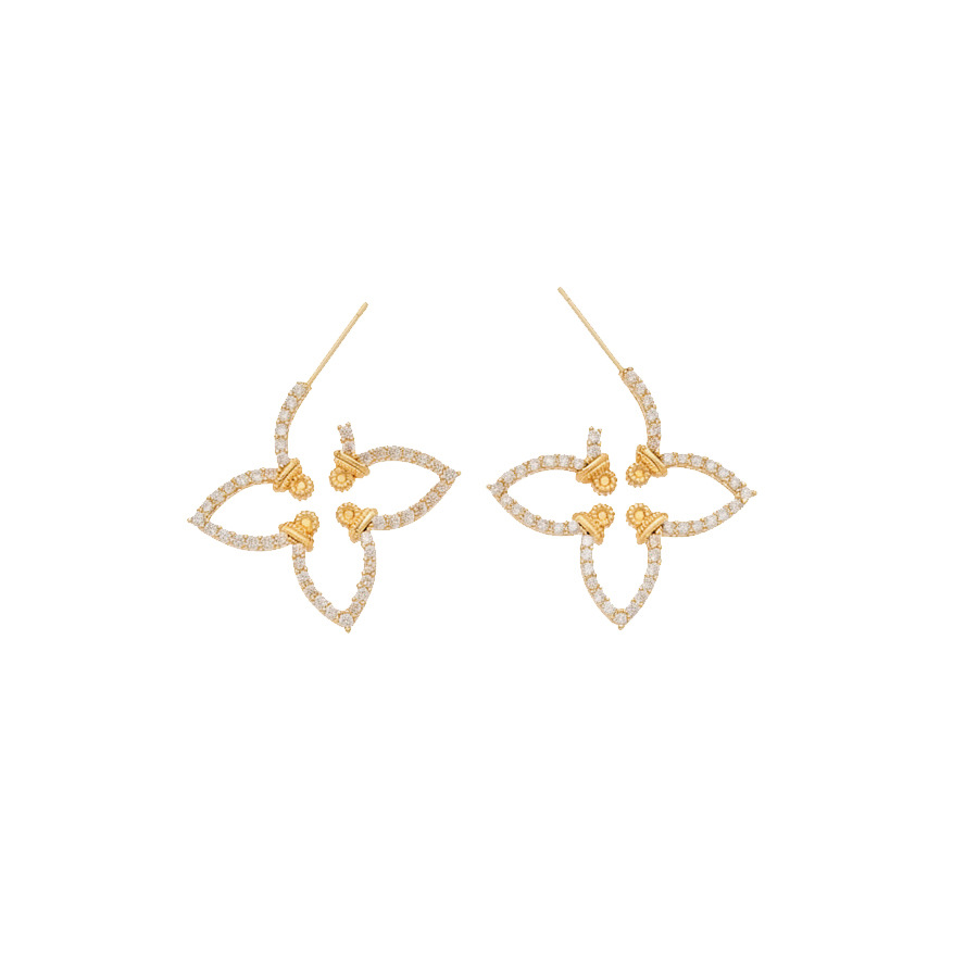 Jewelry Wholesale V Letter New Style Braided Four-Leaf Full for Women Hollow Flower with Diamond Earrings - view 9