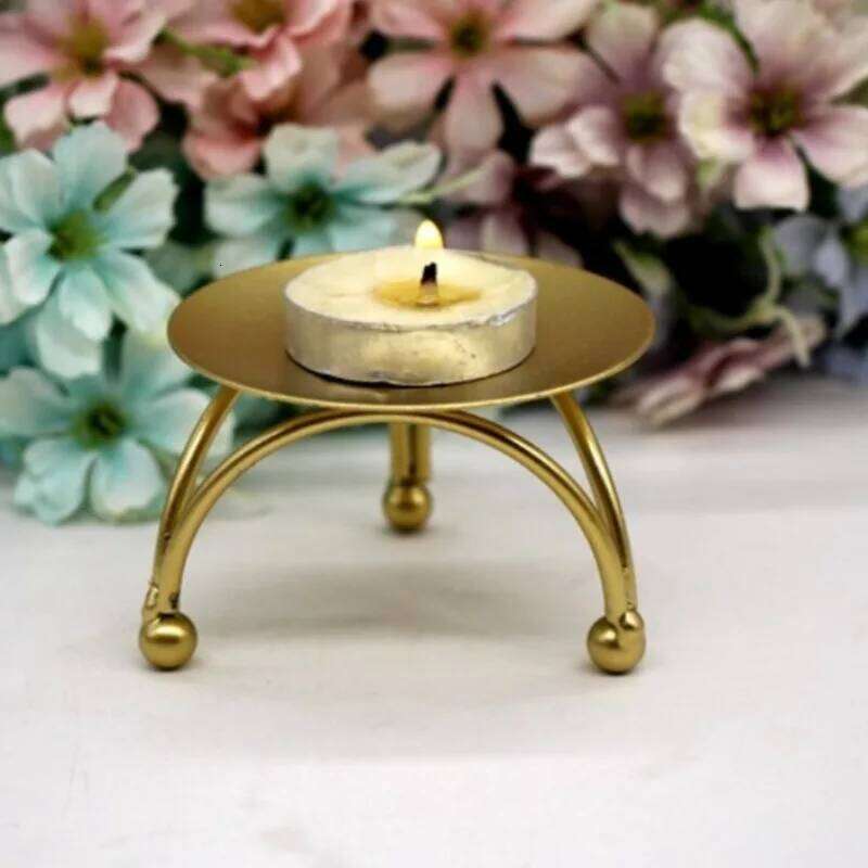 1PC New iron art holder round scented candle tray creative romantic dining table decoration desktop ornament Y260131