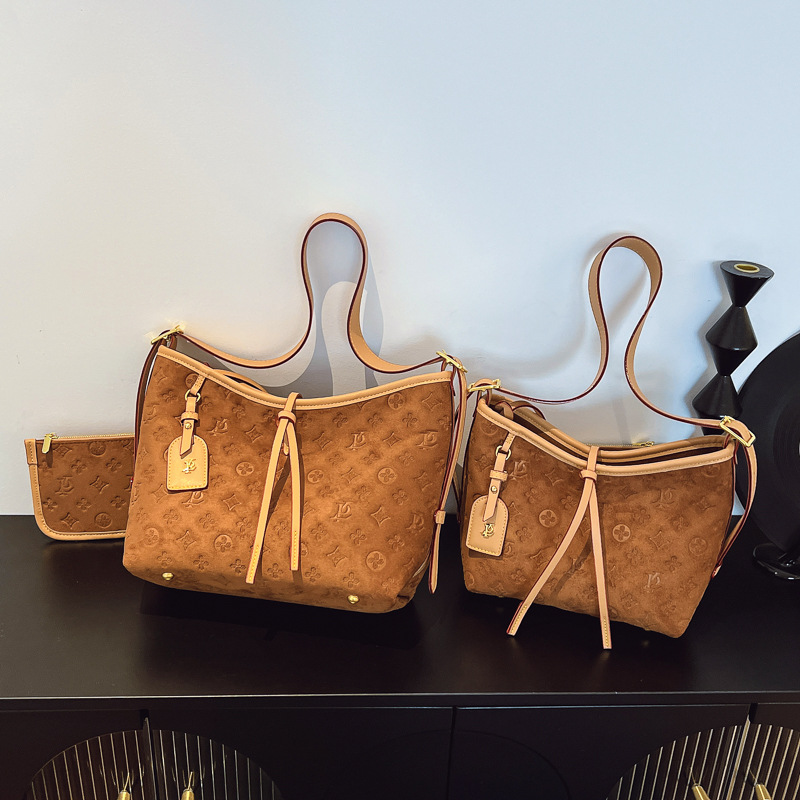 Free Shipping 2026 new high-end embossed design frosted shoulder bag commuting versatile women's bag large capacity fashionable tote bag hot sale