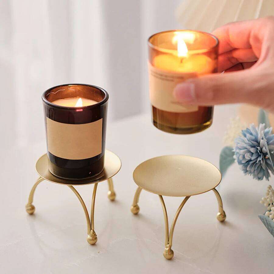 2 Colors Available 7x4cm Metal Candle Holder Atmosphere Making Accessories Round Candlestick Wedding Ornament Home Decoration Y260131