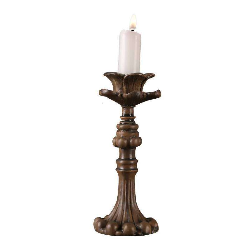 Resin Handicraft Vintage Candle Holder Carve Designs Candelabrum Table Ornament Wedding Centerpieces Home Decoration Y260131