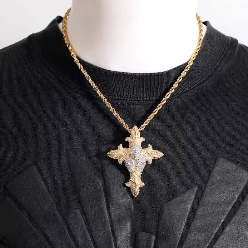 Fire Jewelry 925 Sterling Silver Custom Skull Pendant Moissanite VVS Hip Hop Jewelry Two Tone Moissanite Cross Pendant