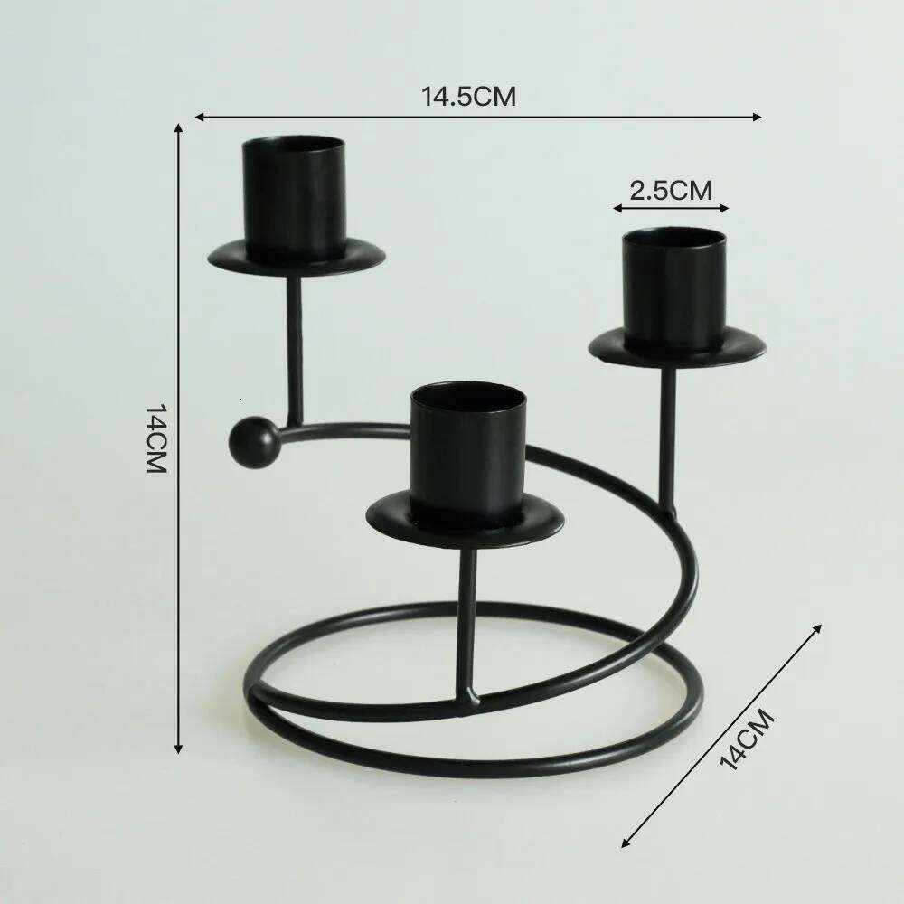 Iron Candlestick Holder Ornaments Retro Style Candle Stand Restaurant Decor Birthday Candlelight Dinner Props Home Y260131