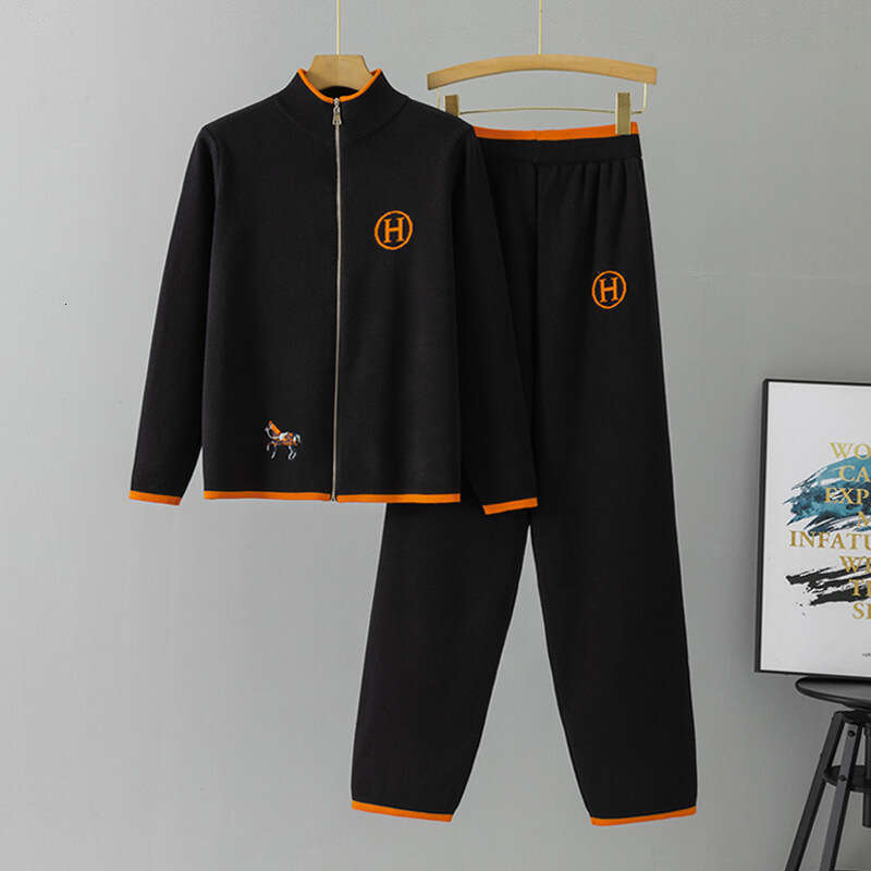 Cross-Border Foreign Trade Knitted Suit Women Autumn Winter Creative Horse Embroidery Long Sleeve Sweater Coat Casual Trousers Two-Piece Set