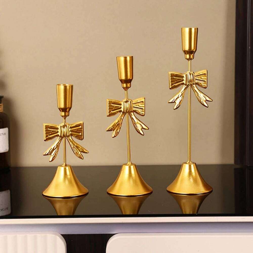 Table Decor Intricate Christmas Festive Bow Candlestick Golden Light Luxury Candle Holder Y260131