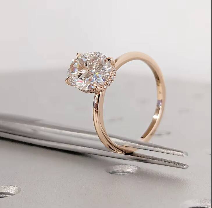 2ct Oval Cut Moissanite Engagement Ring Fine Jewelry Side Stones Hidden Halo Diamond 14k Gold Moissanite Ring