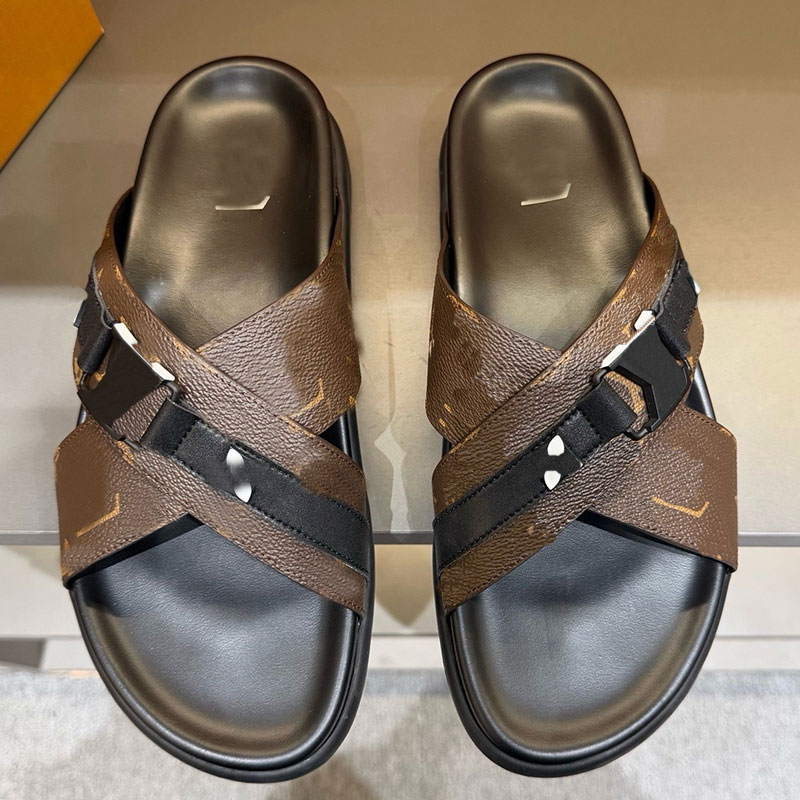 Luxury brand men slippers designer mens sandals cowhide leather upper leather inner layer anti slip rubber sole summer new men outdoor casual shoes top quality