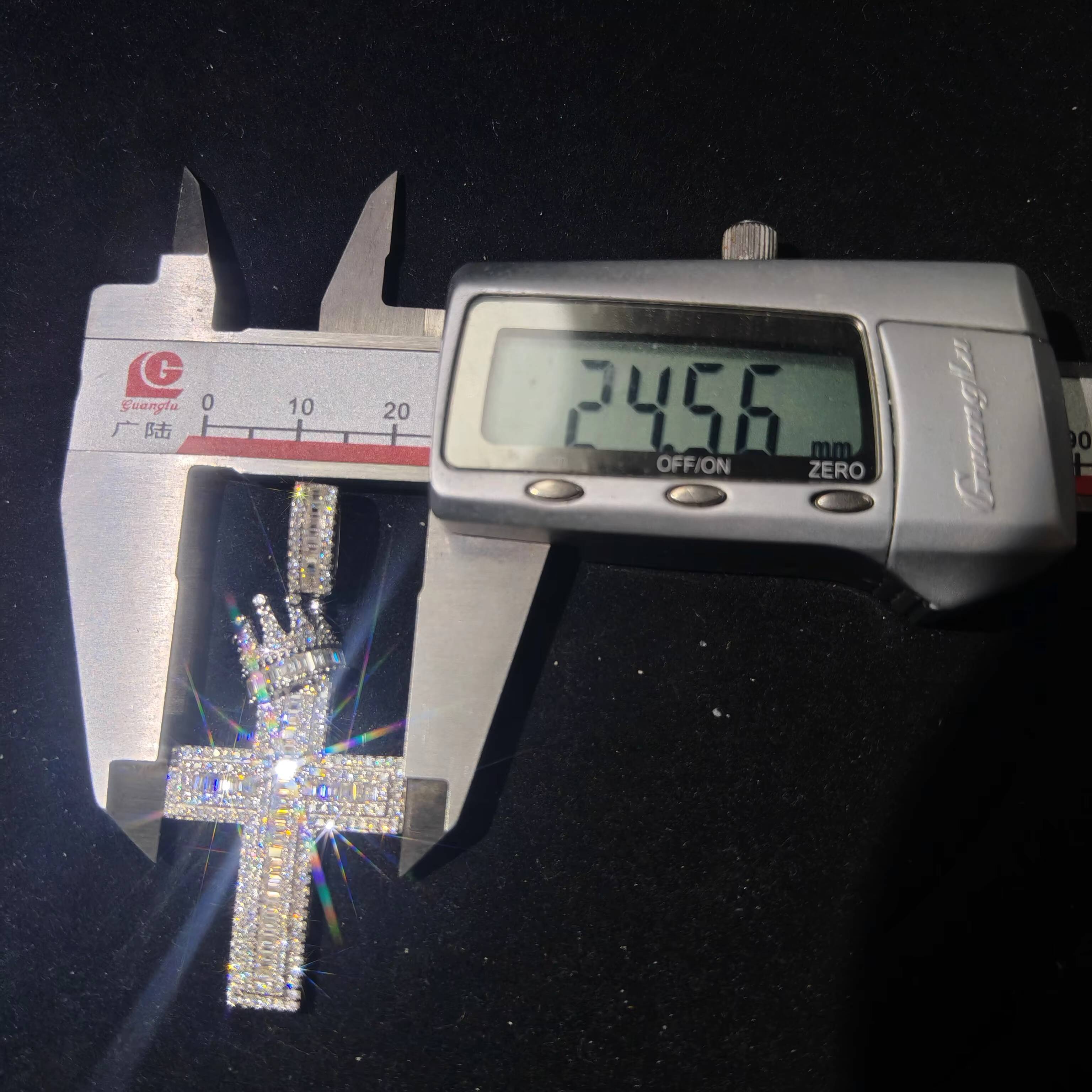 USA Good Product Mens Cross Pendant Moissanite 925 Sterling Silver D VVS Moissanite Pendant
