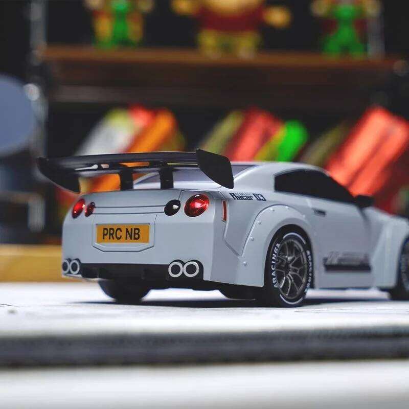 1/24 4WD Mini RC Drift Racing Model 2.4G Radio Full Scale with Light Professional Remote Control Car Boy Toy Gift Y260131