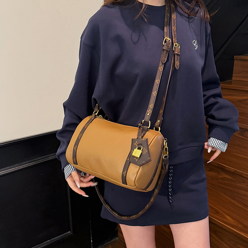 LUYIWEINASI Tote Mother-Daughter Set for Women Fashionable Capacity Two-Piece Handbag Emed Commuter Shoulder Bags Underarm Large Bag - view 5