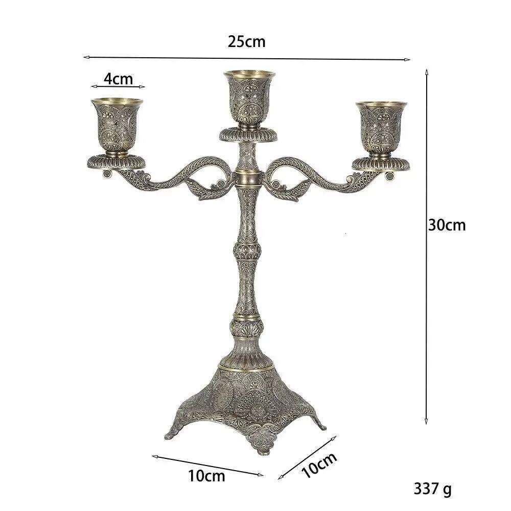 Tapered Candle Holder Centerpiece Zinc Alloy Ornament Candelabra Church Candelabrum for Dinner Fireplace Party Kitchen Mantel Y260131