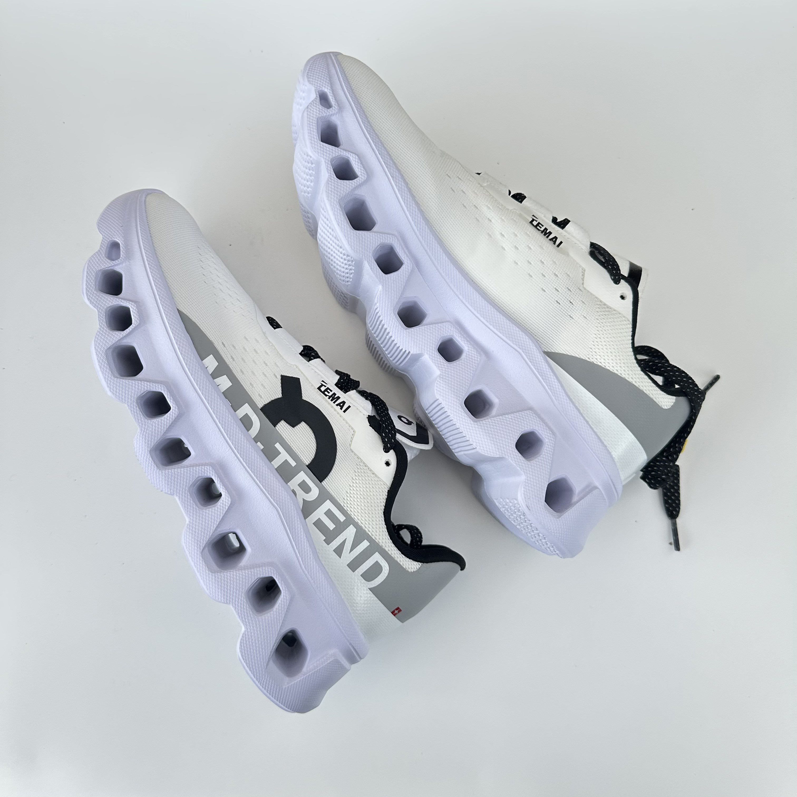 new Spring New Low-top Sports Shoes for Men, Fashionable Shock-absorbing Running Shoes, Outdoor Versatile Lightweight and Breathable Trendy